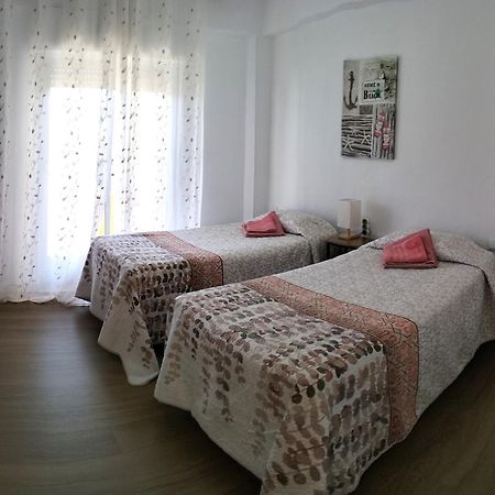 Ricardo Hostal Apartamento 3 Habitaciones Alicante Ngoại thất bức ảnh