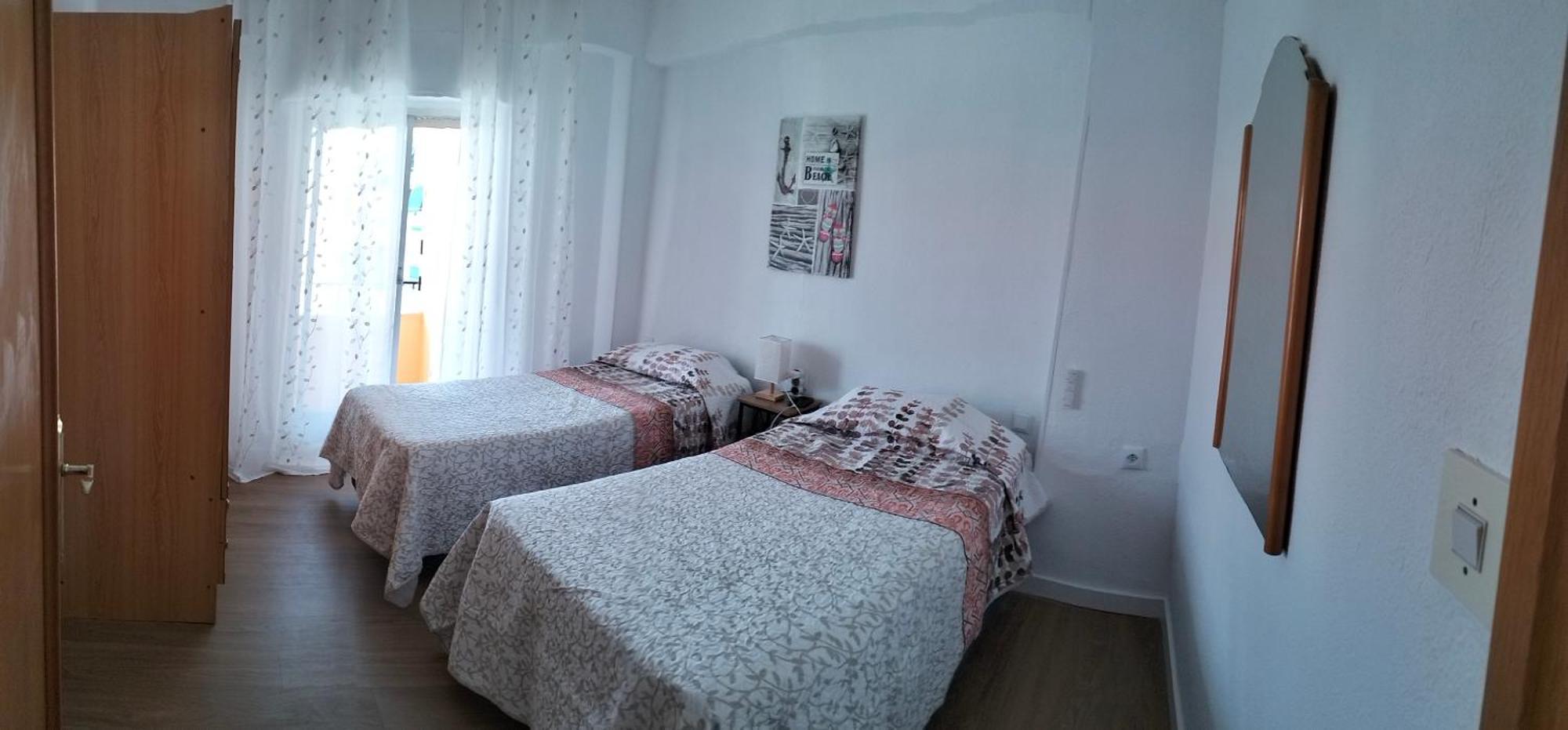 Ricardo Hostal Apartamento 3 Habitaciones Alicante Ngoại thất bức ảnh