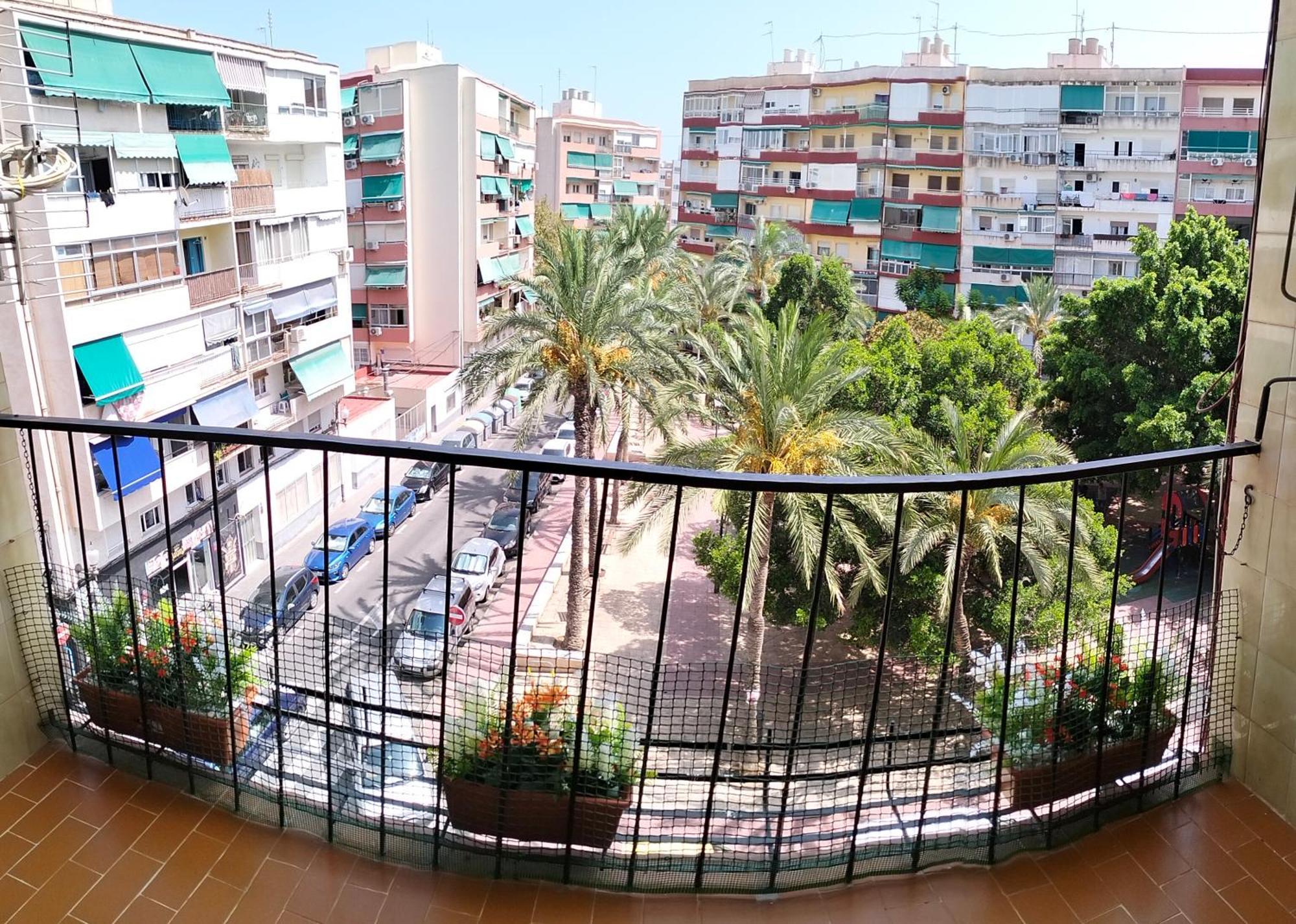 Ricardo Hostal Apartamento 3 Habitaciones Alicante Ngoại thất bức ảnh