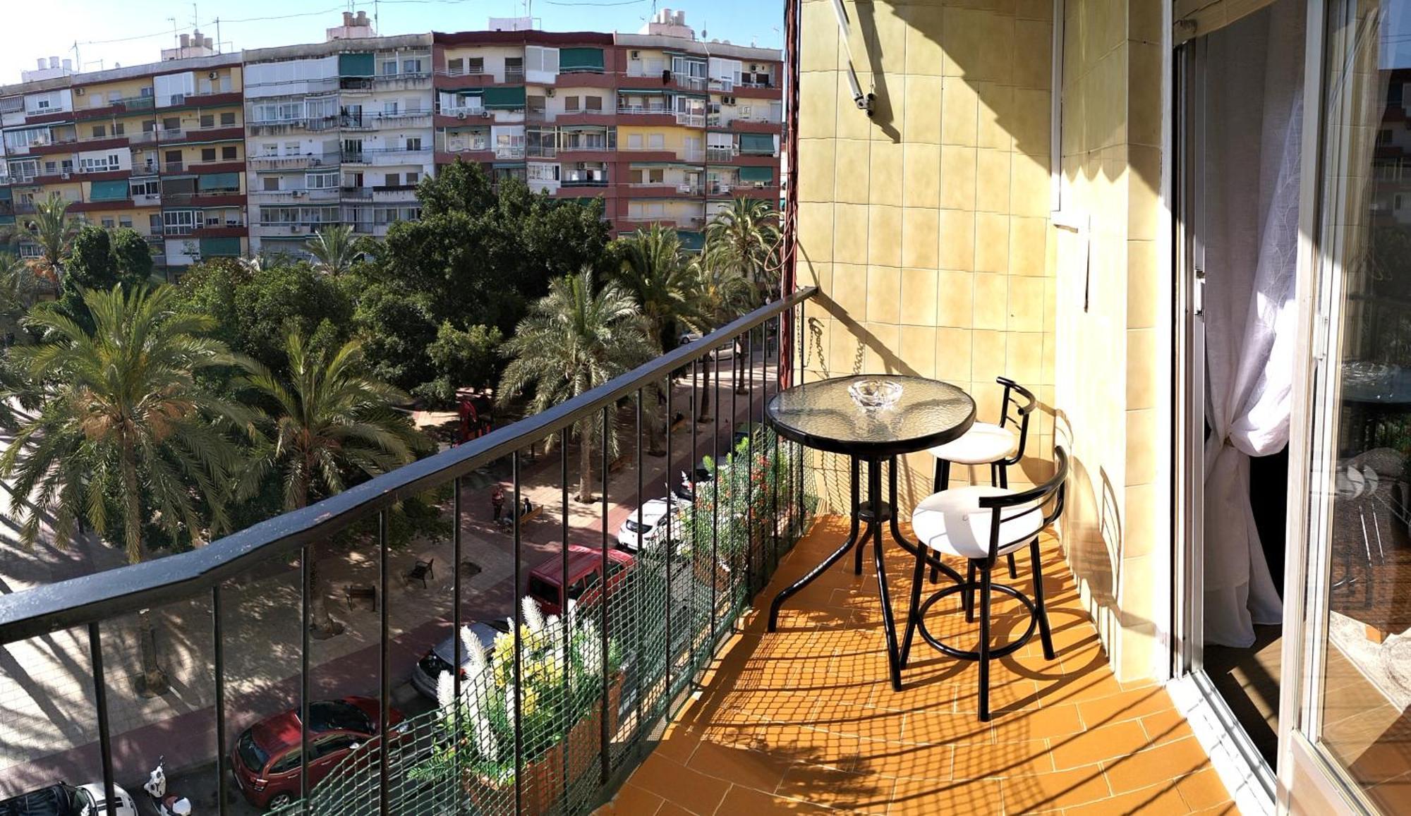 Ricardo Hostal Apartamento 3 Habitaciones Alicante Ngoại thất bức ảnh